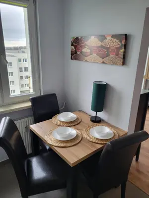 Część wypoczynkowa w obiekcie Komfortowe Studio Andromedy, darmowy parking