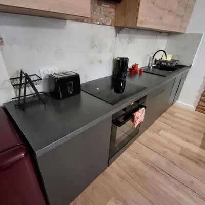 Kuchnia lub aneks kuchenny w obiekcie Przytulny Apartament Lelewela 2