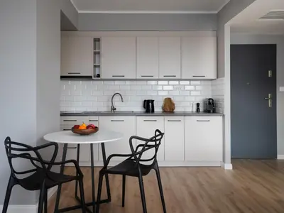 Kuchnia lub aneks kuchenny w obiekcie ProperUNIT City Center Best View Apartment with AC