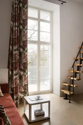 Część wypoczynkowa w obiekcie ProperUNIT Old Town Loft Apartment with Balcony