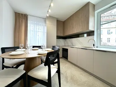 Kuchnia lub aneks kuchenny w obiekcie 1 Maja Apartment - Self check-in 20h - 300m Train Station