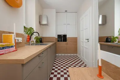 Kuchnia lub aneks kuchenny w obiekcie Unique Studio Close to the City Center with Balcony by Noclegi Renters