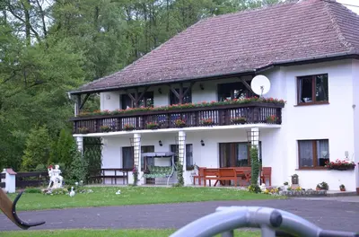 Ogród w obiekcie Agroturystyka Nad Stawem