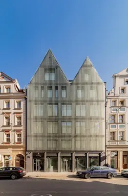 Budynek, w którym mieści się apartament