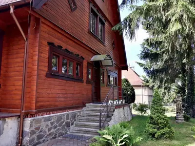 Budynek, w którym mieści się apartament