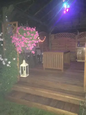 Ogród w obiekcie Noclegi pod kasztanem