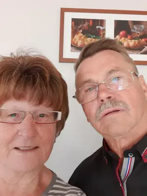 Goście zatrzymujący się w obiekcie Der kleine Bauernhof keine Arbeiter zadnych pracownikow