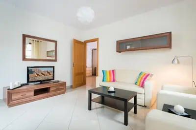 Telewizja i/lub zestaw kina domowego w obiekcie LeoApart