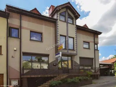 Budynek, w którym mieści się apartament