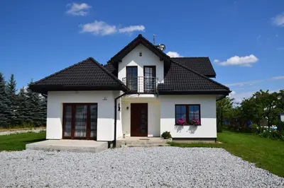 Budynek, w którym mieści się kwatera prywatna