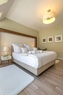 Łóżko lub łóżka w pokoju w obiekcie Apartament 24 AbsyntApart Rynek Wrocław