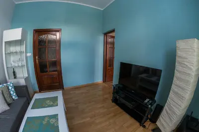 Telewizja i/lub zestaw kina domowego w obiekcie Apartament Zdrojowa 45