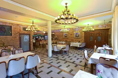 Restauracja lub miejsce do jedzenia w obiekcie Hotel Róża