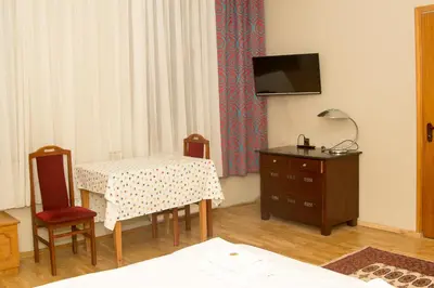Kuchnia lub aneks kuchenny w obiekcie Hotel Karkonosze