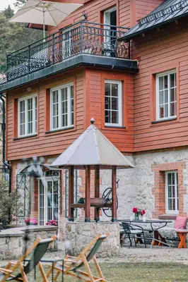 Budynek, w którym mieści się obiekt B&B