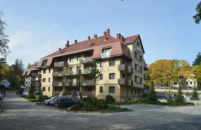 Budynek, w którym mieści się apartament