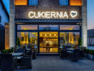 Restauracja lub miejsce do jedzenia w obiekcie Hotel Antek