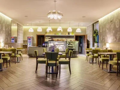 Restauracja lub miejsce do jedzenia w obiekcie Hotel Antek
