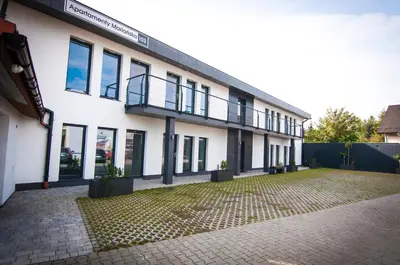 Budynek, w którym mieści się apartament