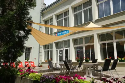 Budynek, w którym mieści się ośrodek wypoczynkowy