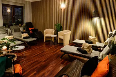 Część wypoczynkowa w obiekcie Na Kamieniu Hotel & Spa