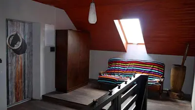 Łóżko lub łóżka w pokoju w obiekcie Old Attic House