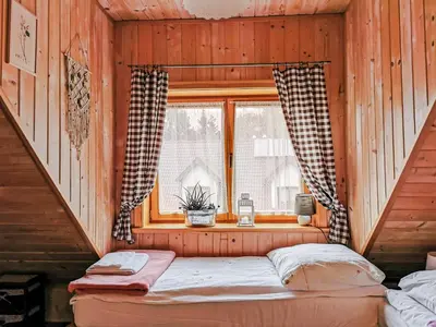 Łóżko lub łóżka w pokoju w obiekcie Jasminowe Wzgorze