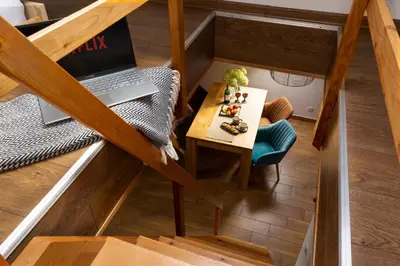 Część wypoczynkowa w obiekcie Apartamenty u Harrego II Przy Stawie Spa klimatyzacja,balkon, sauna , balia, ogród,parking