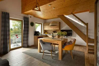 Plan piętra w obiekcie Apartamenty u Harrego II Przy Stawie Spa klimatyzacja,balkon, sauna , balia, ogród,parking