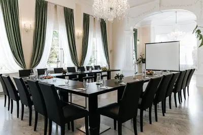 Zaplecze biznesowe lub konferencyjne w obiekcie Platinum Palace Boutique Hotel & SPA