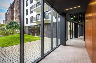 Budynek, w którym mieści się apartament