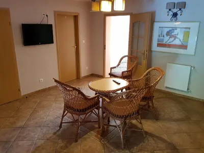 Telewizja i/lub zestaw kina domowego w obiekcie Villa Nina