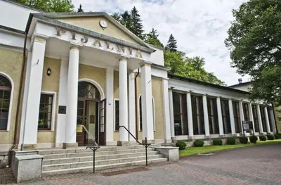 Fasada lub wejście do obiektu Willa Scandia