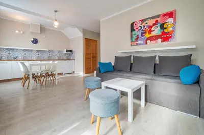 Kuchnia lub aneks kuchenny w obiekcie Apartamenty Wczasowa - z widokiem na góry, parkingiem, narciarnią
