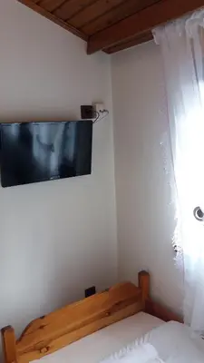 Telewizja i/lub zestaw kina domowego w obiekcie Zajazd Góra Św. Anny