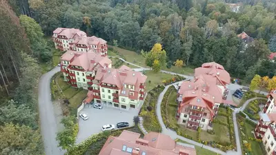 Widok z lotu ptaka na obiekt Parkowa Polana MyWeek