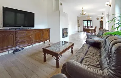 Telewizja i/lub zestaw kina domowego w obiekcie Królikówka