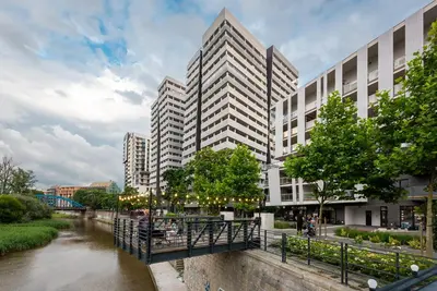Budynek, w którym mieści się apartament