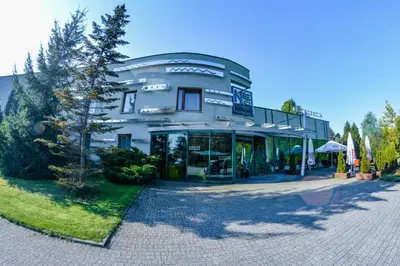 Budynek, w którym mieści się hotel