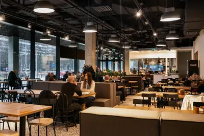 Restauracja lub miejsce do jedzenia w obiekcie Pure Rental Apartments