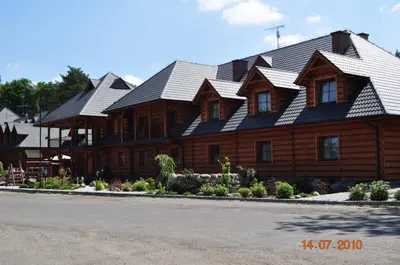 Budynek, w którym mieści się motel
