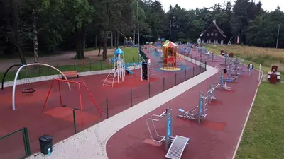 Plac zabaw dla dzieci w obiekcie Wanda