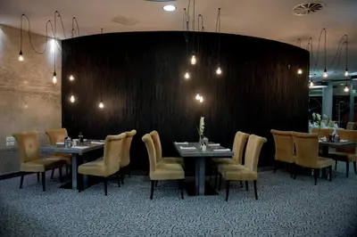 Część wypoczynkowa w obiekcie Haston City Hotel
