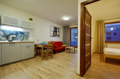 Kuchnia lub aneks kuchenny w obiekcie Apartament Bema 37