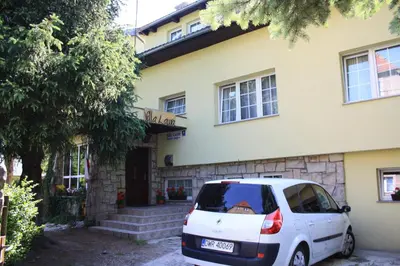 Budynek, w którym mieści się kwatera prywatna