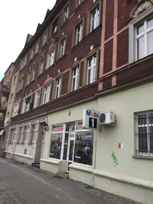 Budynek, w którym mieści się apartament