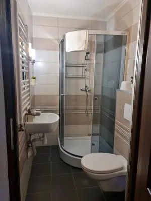 Łazienka w obiekcie Sieraton Pokoje i Apartament