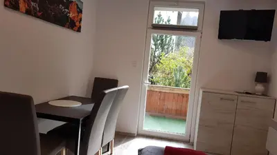Telewizja i/lub zestaw kina domowego w obiekcie Apartamenty u Sikory