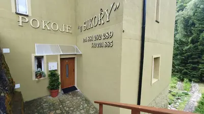 Budynek, w którym mieści się apartament