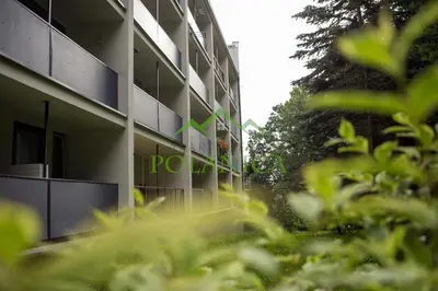 Budynek, w którym mieści się apartament
